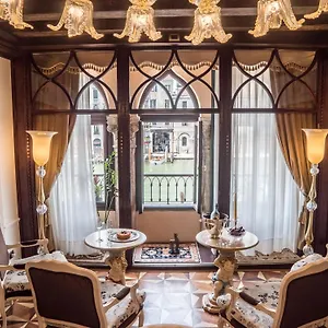 Egò Boutique The Silk Road Venezia